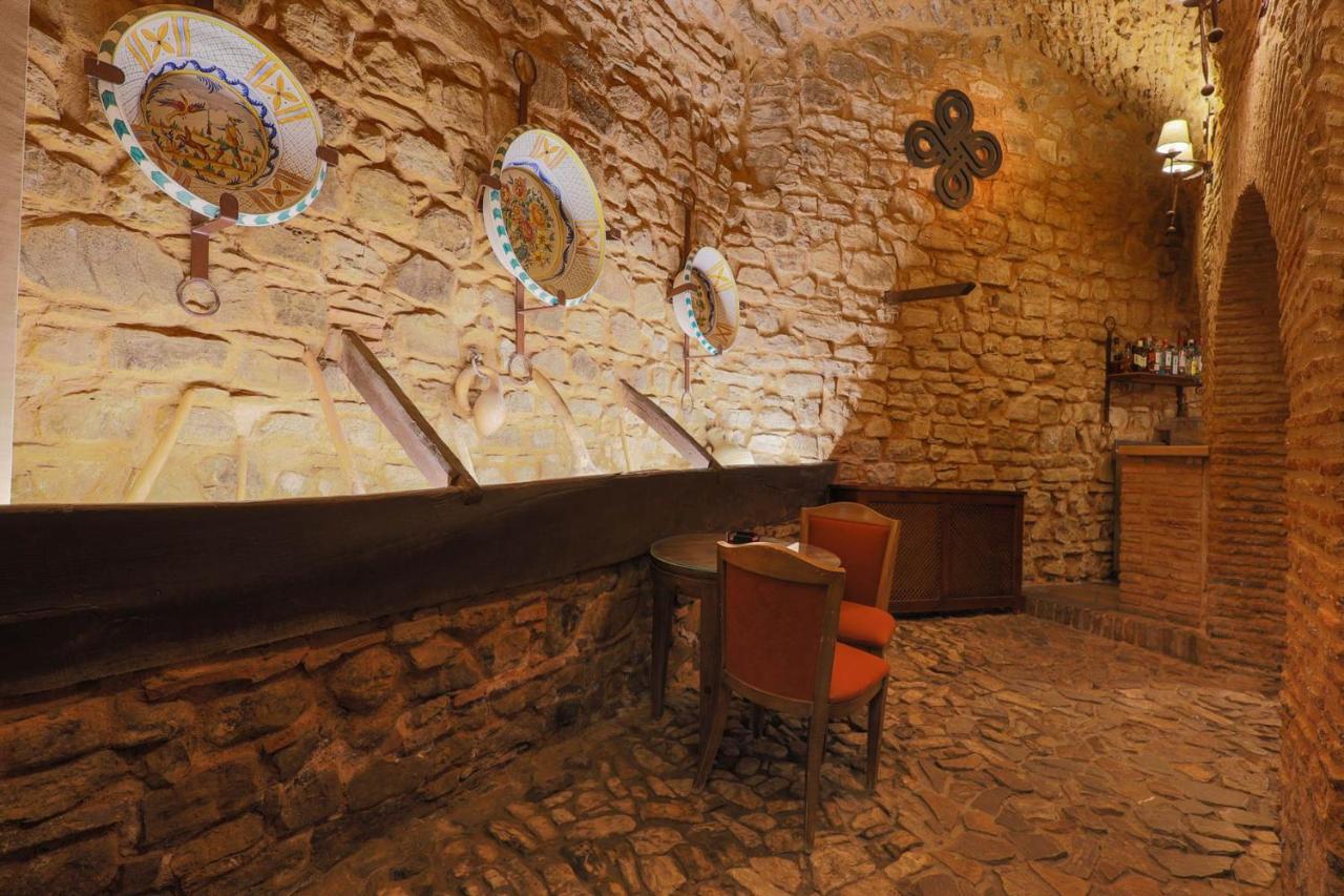 Hotel Tugasa Castillo De Castellar Кастельяр-де-ла-Фронтера Екстер'єр фото